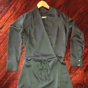 OLIVACEOUS satiny type green shirtdress